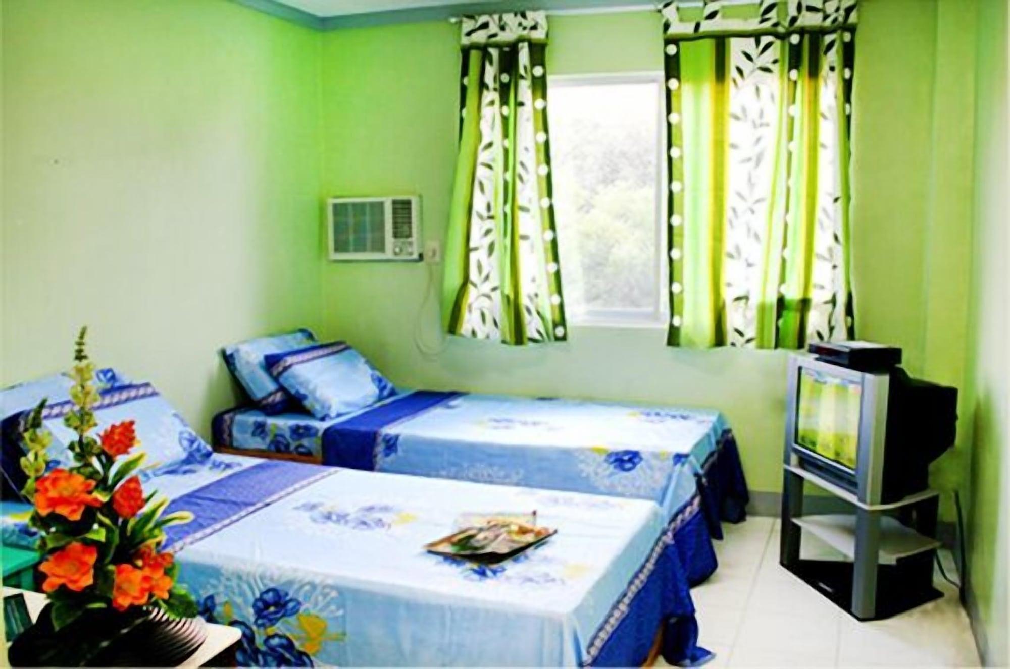 Pacific Pensionne Cebu Exterior photo